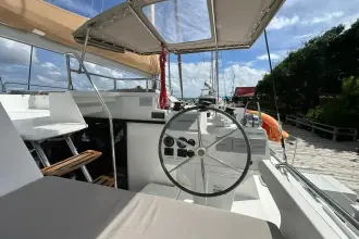 Thumbnail von Fountaine Pajot Saba 50 Nowhere