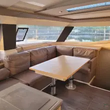 Thumbnail von Fountaine Pajot Helia 44