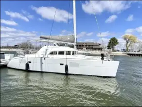 Lagoon 380 S2 Blue Mind