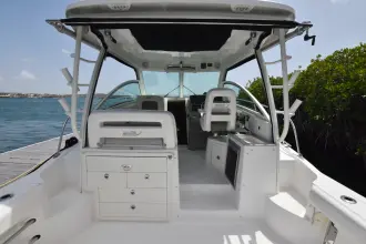 Thumbnail von Boston Whaler 315 Conquest Re-powered -  twin 350