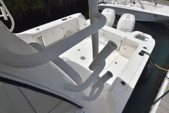 Thumbnail von Boston Whaler 315 Conquest Re-powered -  twin 350