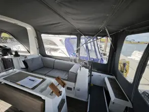 Thumbnail von Beneteau Oceanis 35.1