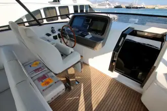 Thumbnail von Azimut Magellano 25M