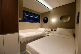 Thumbnail von Azimut Magellano 25M