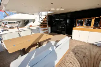 Thumbnail von Azimut Magellano 25M