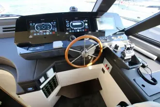 Thumbnail von Azimut Magellano 25M