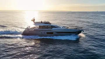 Thumbnail von Azimut S8 APRICITY