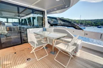Thumbnail von Azimut S8 APRICITY