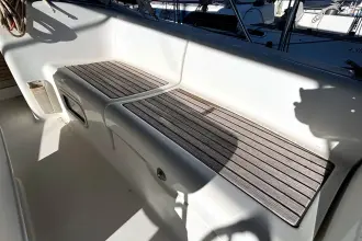 Thumbnail von Beneteau Oceanis 43