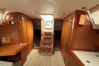 Thumbnail von Beneteau Oceanis 43