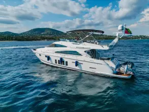 Thumbnail von Fairline Squadron 65