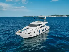 Thumbnail von Fairline Squadron 65