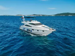 Thumbnail von Fairline Squadron 65