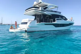 Thumbnail von Galeon 640 FLY Habana IV