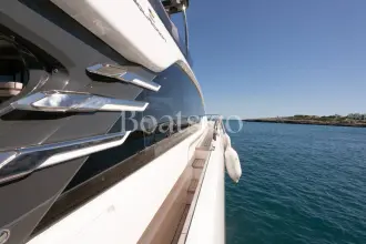 Thumbnail von Fairline Squadron 58