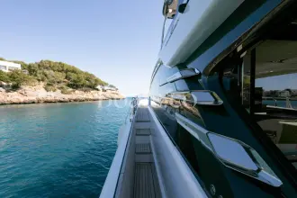Thumbnail von Fairline Squadron 58