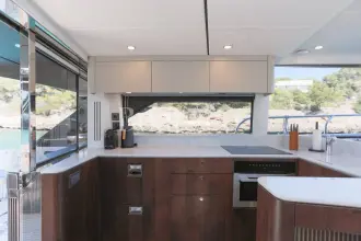Thumbnail von Fairline Squadron 58