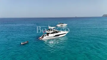 Thumbnail von Fairline Squadron 58