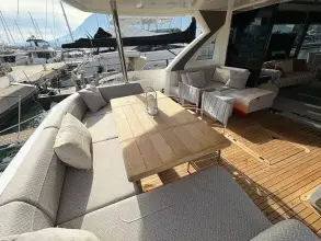 Thumbnail von Sunseeker 76 Yacht Y76