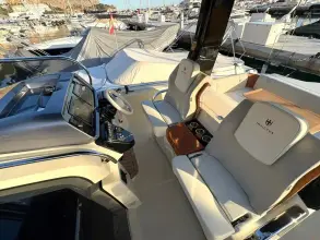 Thumbnail von Invictus 320 GT 320GT