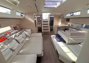 Thumbnail von Beneteau Oceanis 51.1