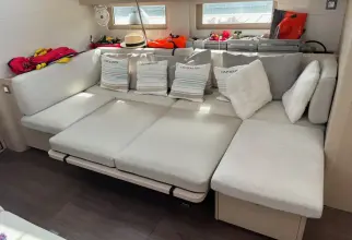 Thumbnail von Beneteau Oceanis 51.1