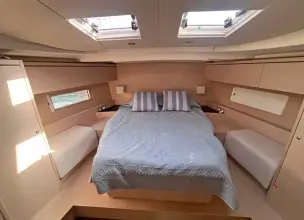 Thumbnail von Beneteau Oceanis 51.1