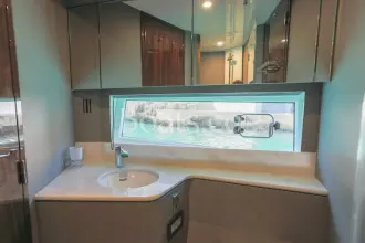 Thumbnail von Fairline Targa 47