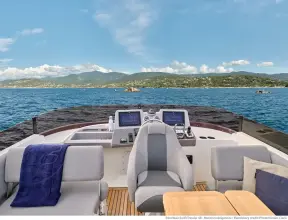 Thumbnail von Beneteau Swift Trawler 48 .