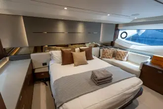 Thumbnail von Princess S62 Lady A of Lymington