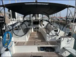 Thumbnail von Jeanneau Sun Odyssey 380