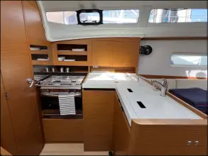 Thumbnail von Jeanneau Sun Odyssey 380