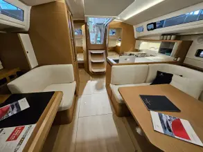 Thumbnail von Jeanneau Sun Odyssey 410 Jeanneau Sun Odyssey 415