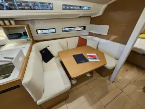 Thumbnail von Jeanneau Sun Odyssey 410 Jeanneau Sun Odyssey 415