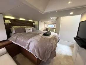 Thumbnail von Sealine F46 Excellent service history