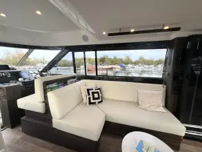 Thumbnail von Sealine F46 Excellent service history