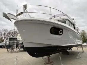 Thumbnail von Beneteau Swift Trawler 30