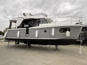 Thumbnail von Beneteau Swift Trawler 30