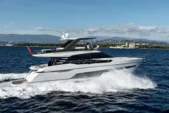 Thumbnail von Fairline Squadron 68