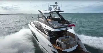 Thumbnail von Fairline Squadron 58