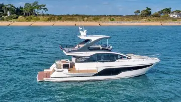 Thumbnail von Fairline Squadron 58