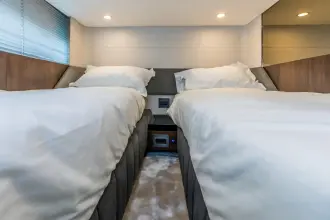 Thumbnail von Fairline Phantom 65