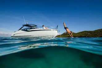 Thumbnail von Fairline F Line 33 Outboard