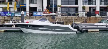 Galeon Galia 770 Sundeck Twin Engine and Bow Thruster