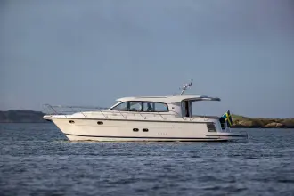 Nimbus 405 Coupe