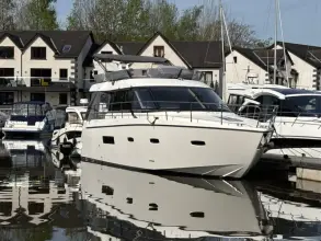 Sealine F42