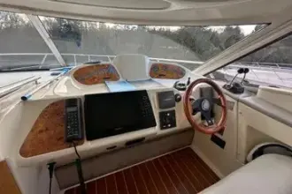 Thumbnail von Sealine F37 Lou Lou