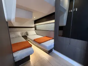 Thumbnail von Sealine C390 Ready for the season
