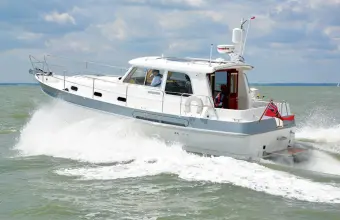 Hardy 32 DS SARINAH