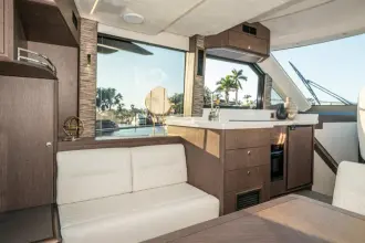 Thumbnail von Galeon 400 FLY